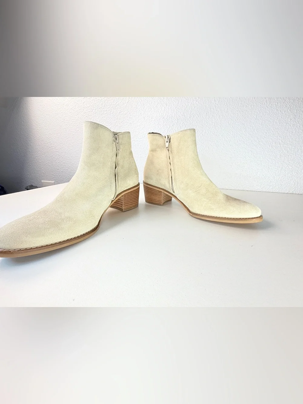 Paul Green Suede Cutout Ankle Booties Cream Ivory Block Heel size 5.5